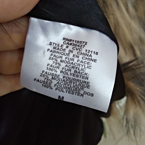 $345 12th Street] Cap Sleeve Faux Fur Vest in Tan Size Medium Boho Chic!! - Picture 7 of 8